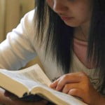 woman-bible-600x400