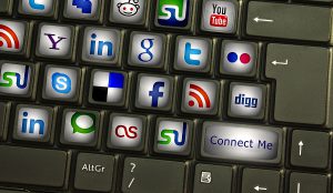 bigstock-computer-keyboard-with-social-14993582