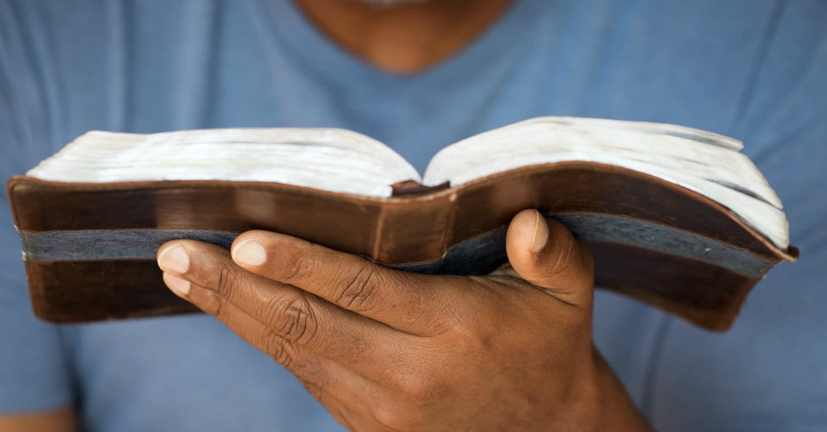 Why we should all be using printed Bibles