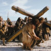 What does ‘take up your cross’ mean in Matthew 16?